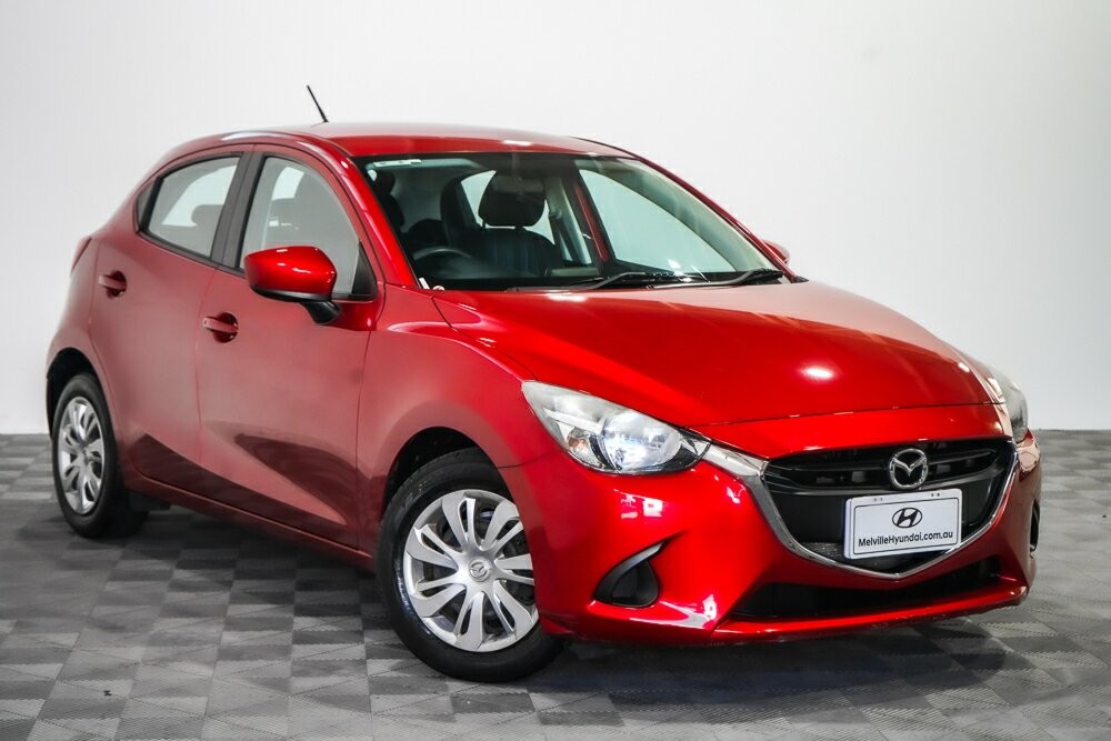 Mazda 2 image 1