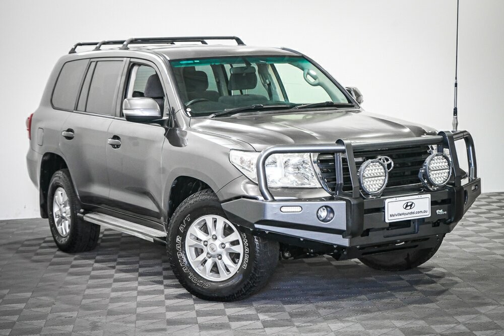 Toyota Landcruiser image 1