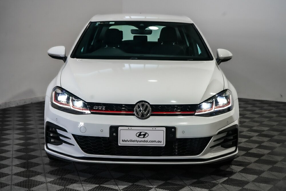 Volkswagen Golf image 3