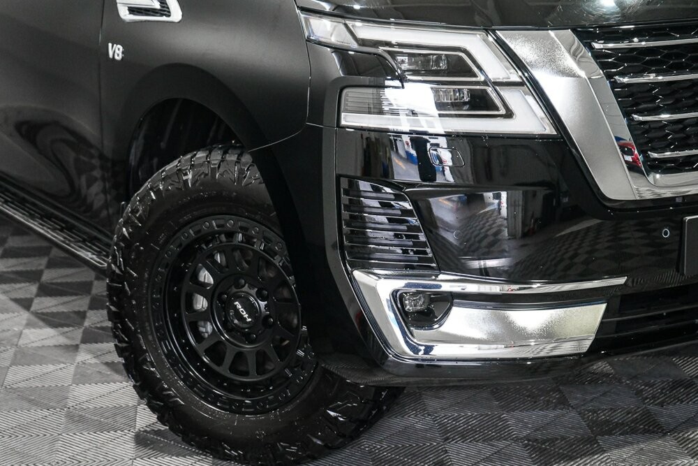 Nissan Patrol image 2