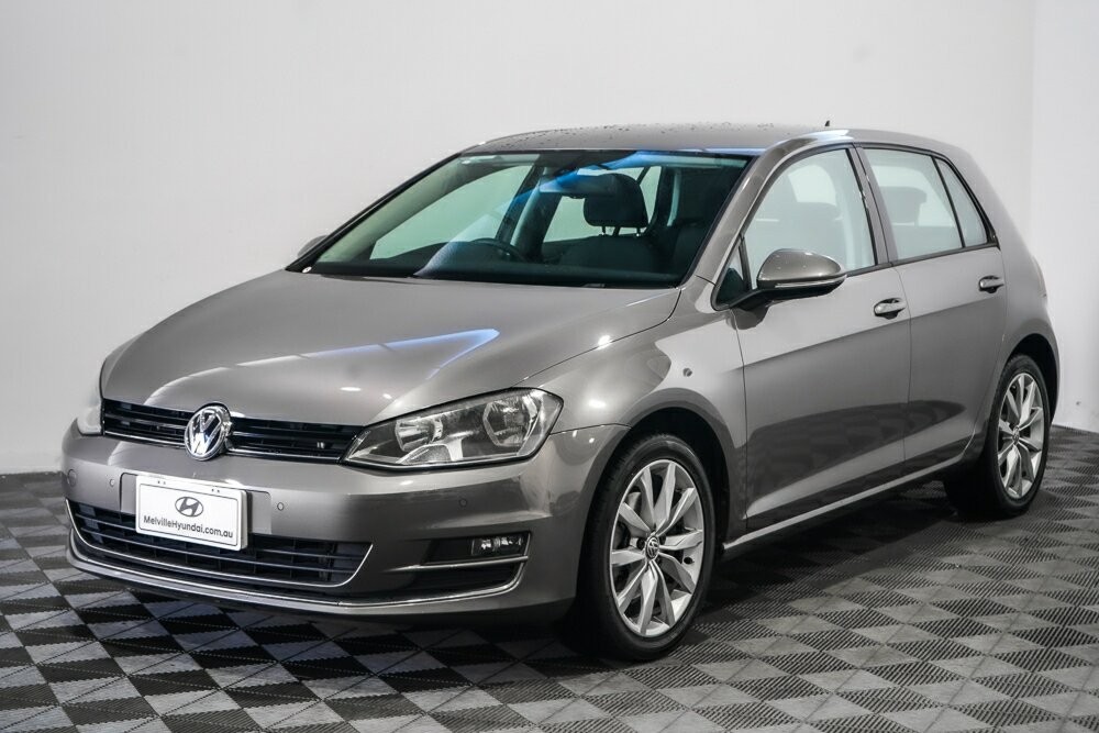 Volkswagen Golf image 4