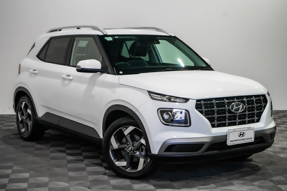 Hyundai Venue image 1