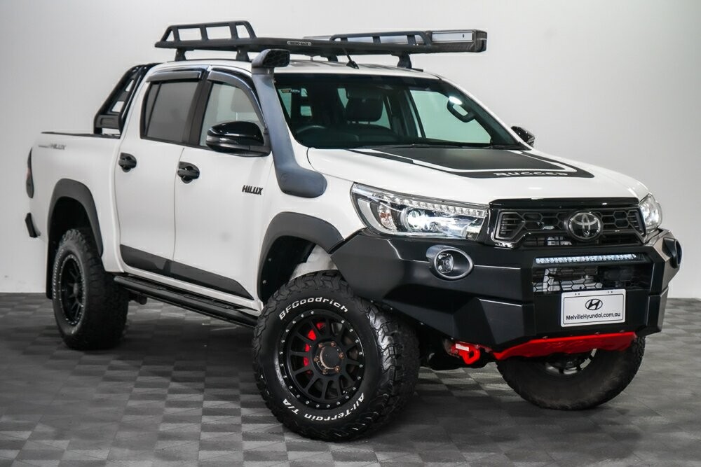 Toyota Hilux image 1