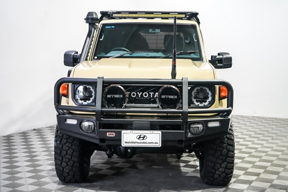 Toyota Landcruiser image 4