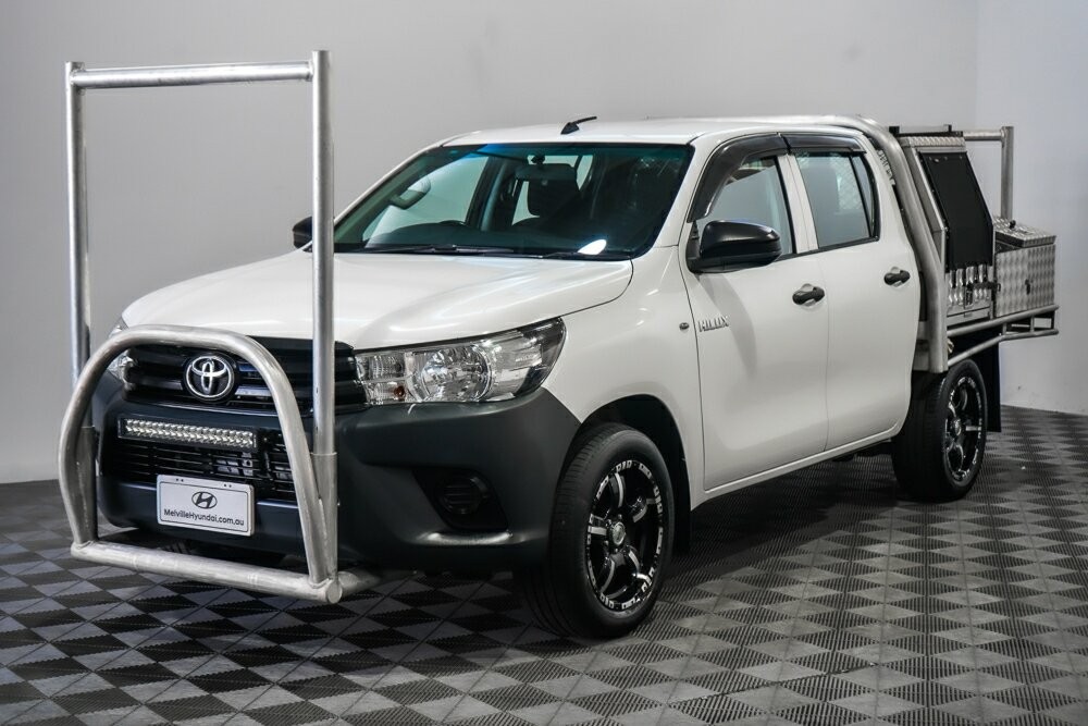 Toyota Hilux image 3
