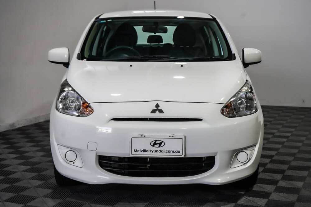 Mitsubishi Mirage image 3