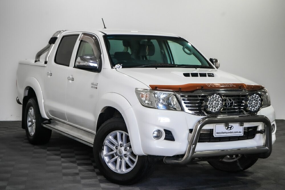 Toyota Hilux image 1