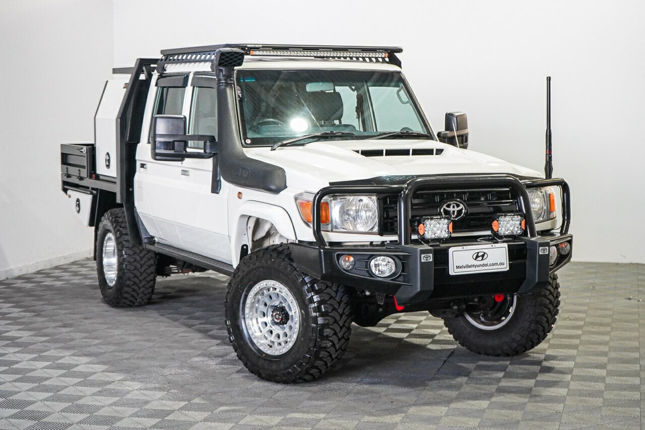 Toyota Landcruiser image 1