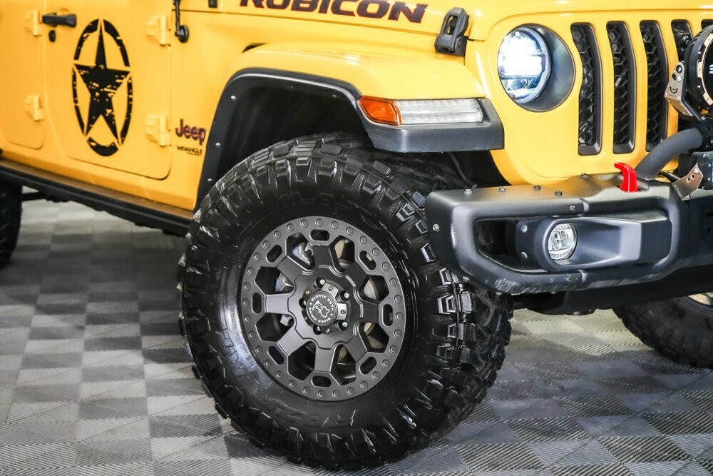 Jeep Wrangler image 2
