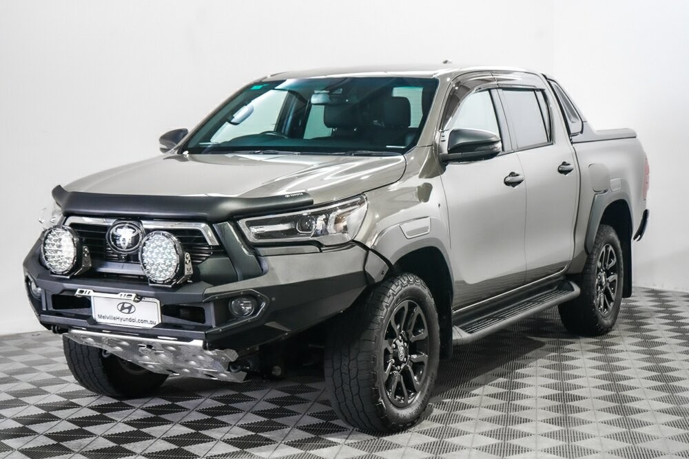 Toyota Hilux image 4