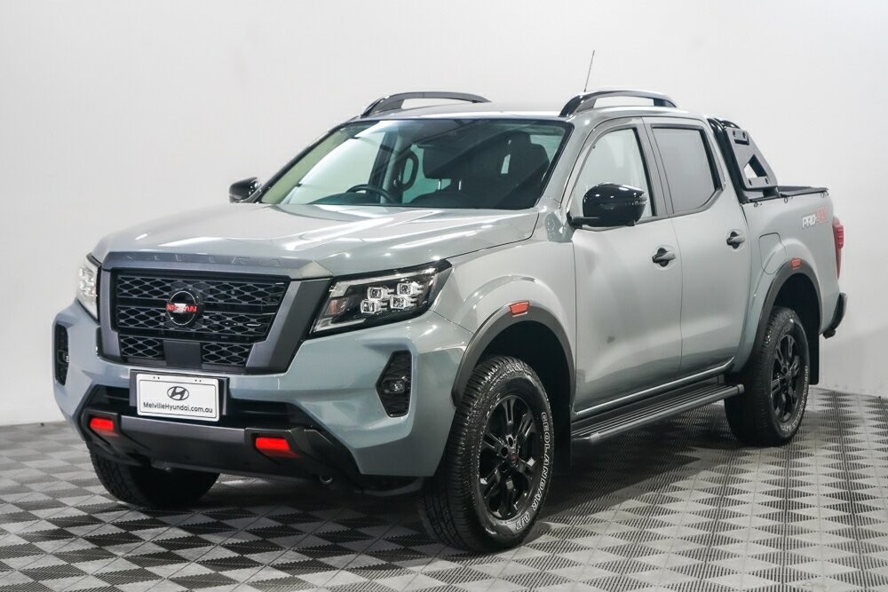 Nissan Navara image 4