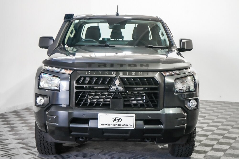 Mitsubishi Triton image 3