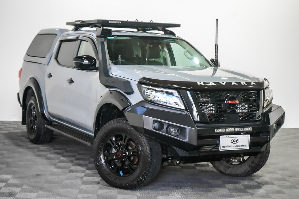 Nissan Navara image 1