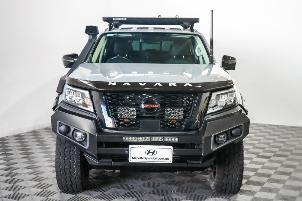 Nissan Navara image 3