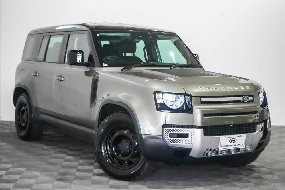 Land Rover Defender image 1