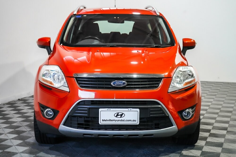 Ford Kuga image 3