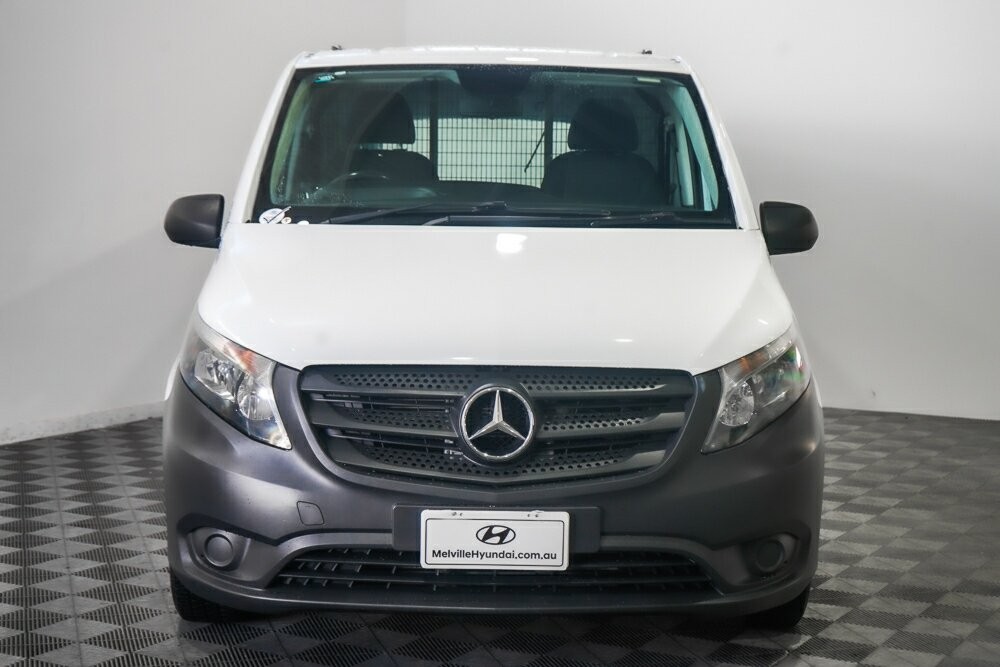 Mercedes Benz Vito image 3