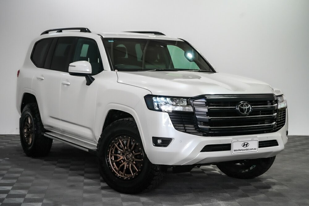 Toyota Landcruiser image 1