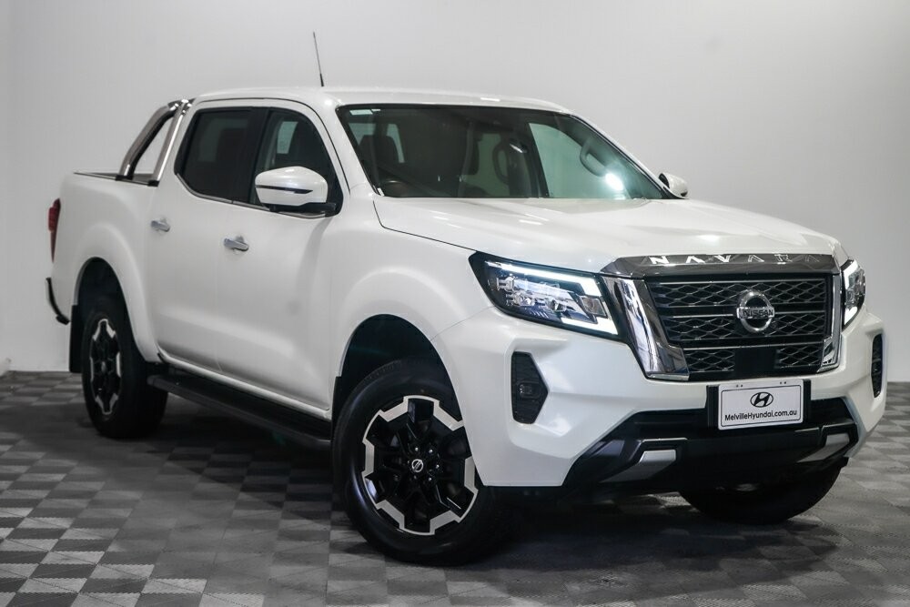 Nissan Navara image 1