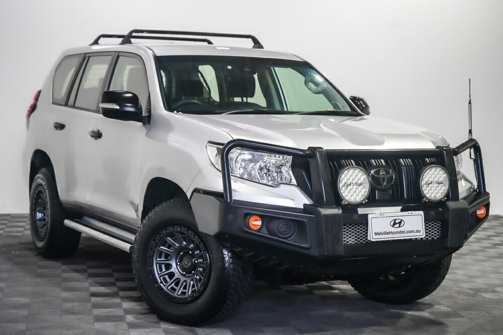 Toyota Landcruiser Prado image 1