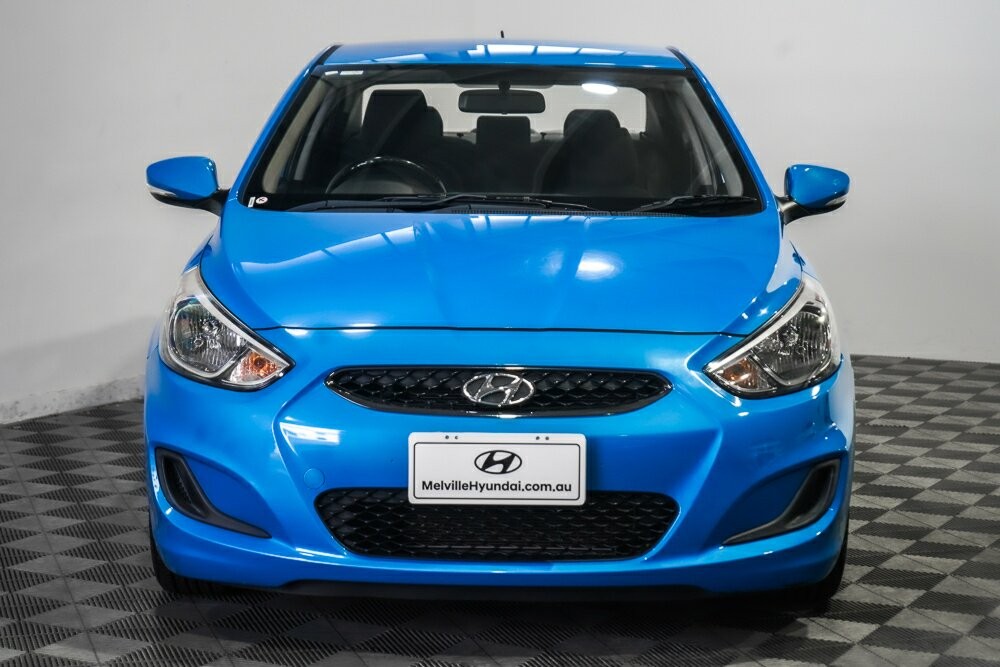 Hyundai Accent image 3