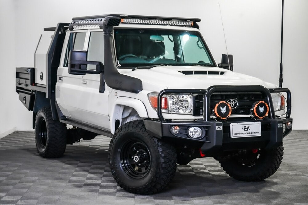 Toyota Landcruiser image 1