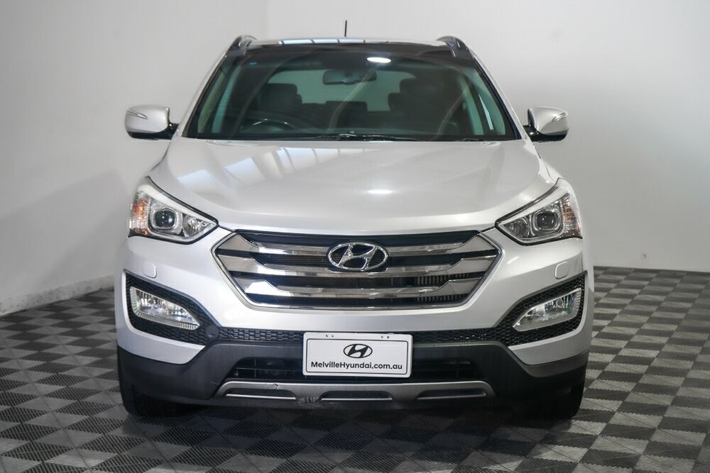Hyundai Santa Fe image 2