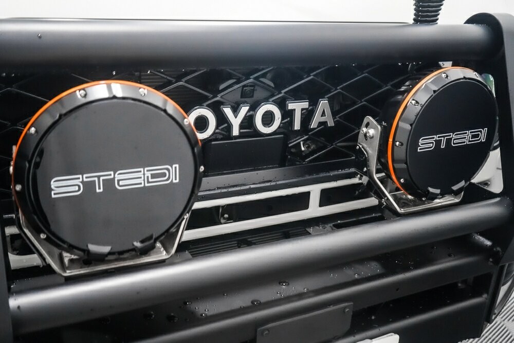 Toyota Landcruiser image 4