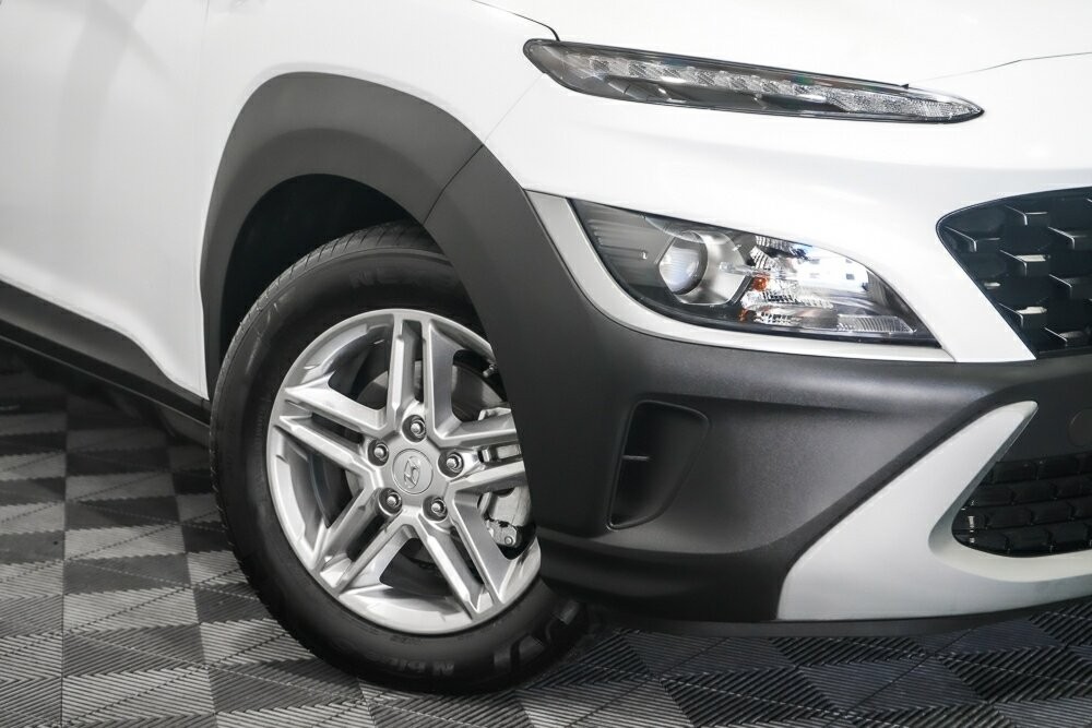 Hyundai Kona image 2