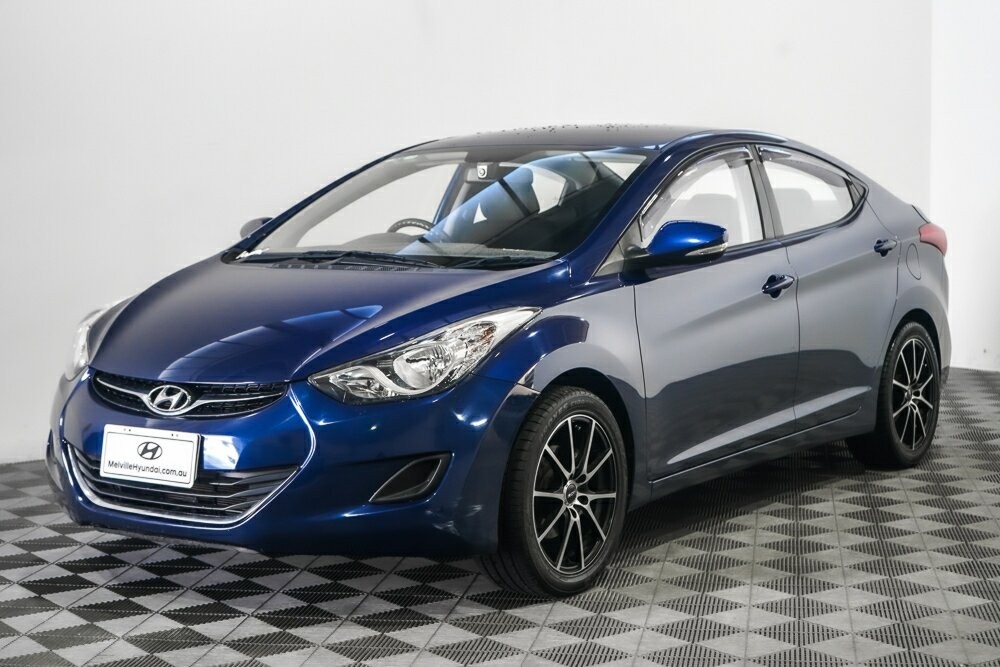 Hyundai Elantra image 4