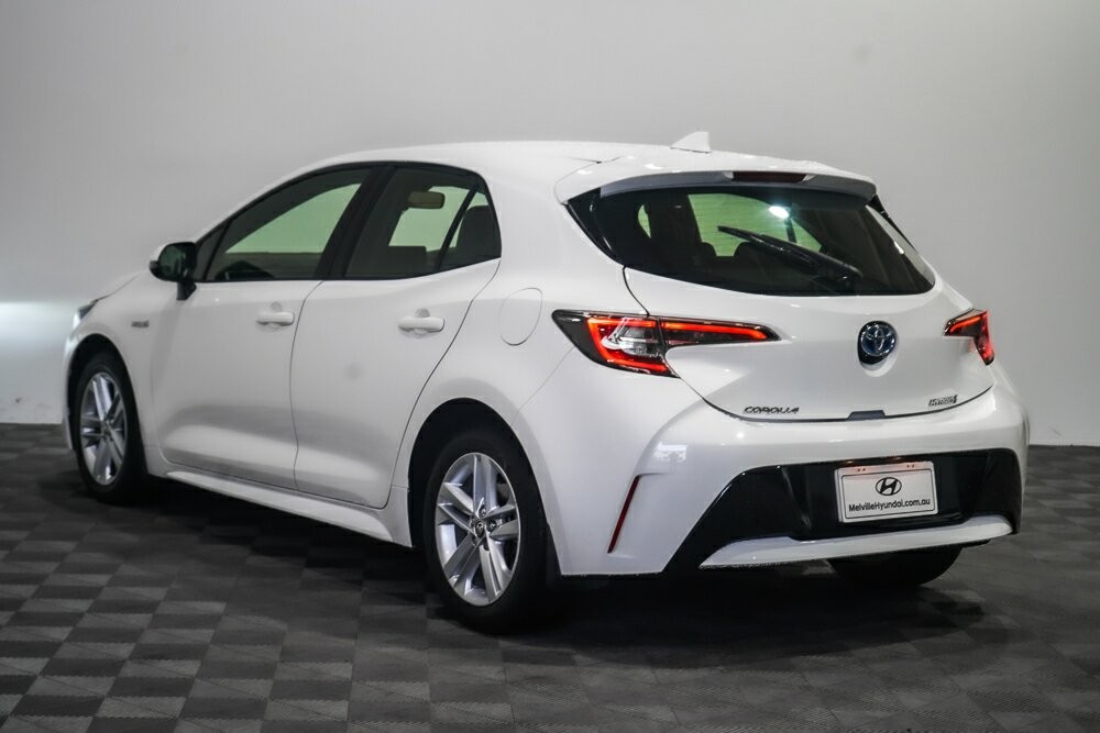 Toyota Corolla image 4