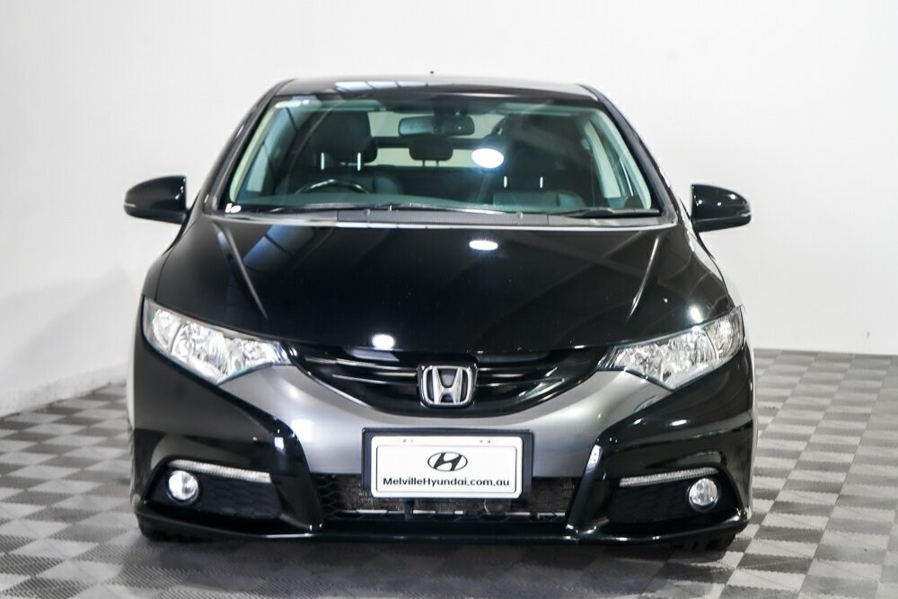 Honda Civic image 2