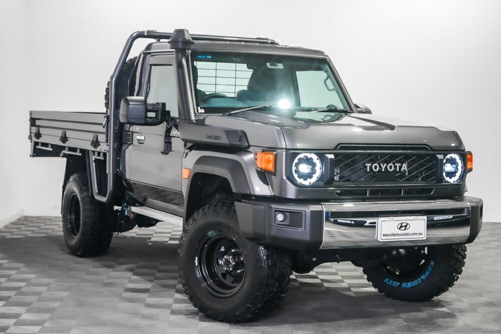 Toyota Landcruiser image 1