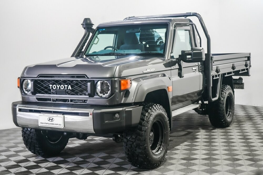 Toyota Landcruiser image 4