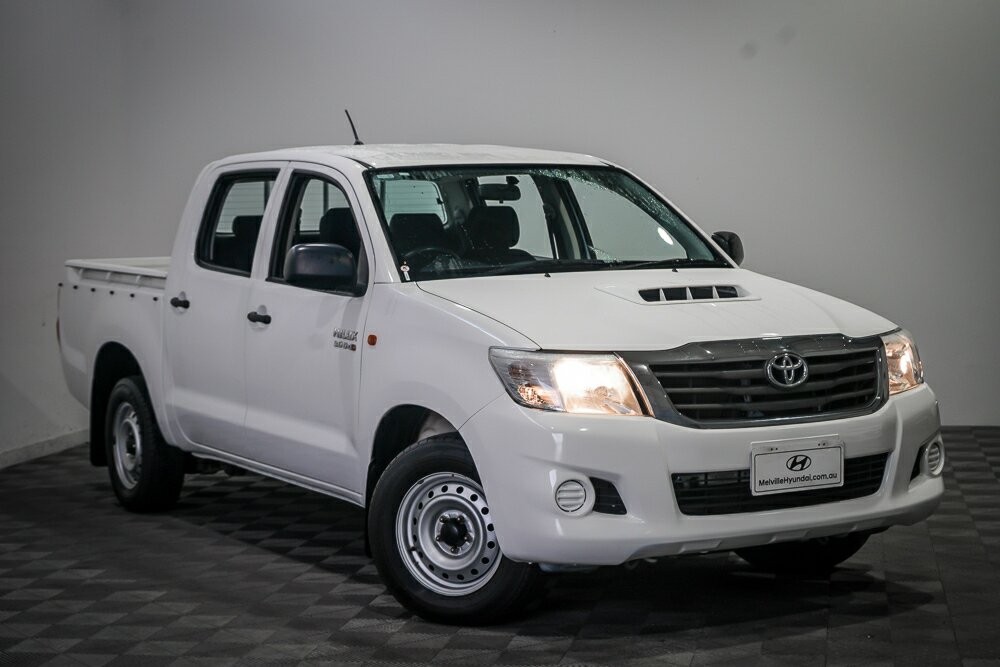 Toyota Hilux image 1
