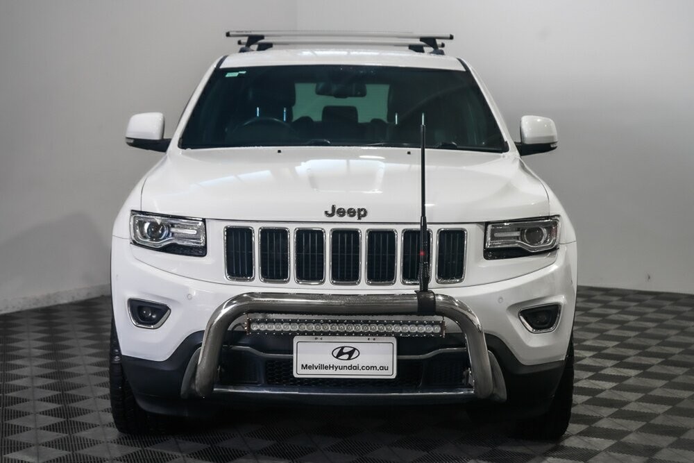 Jeep Grand Cherokee image 3