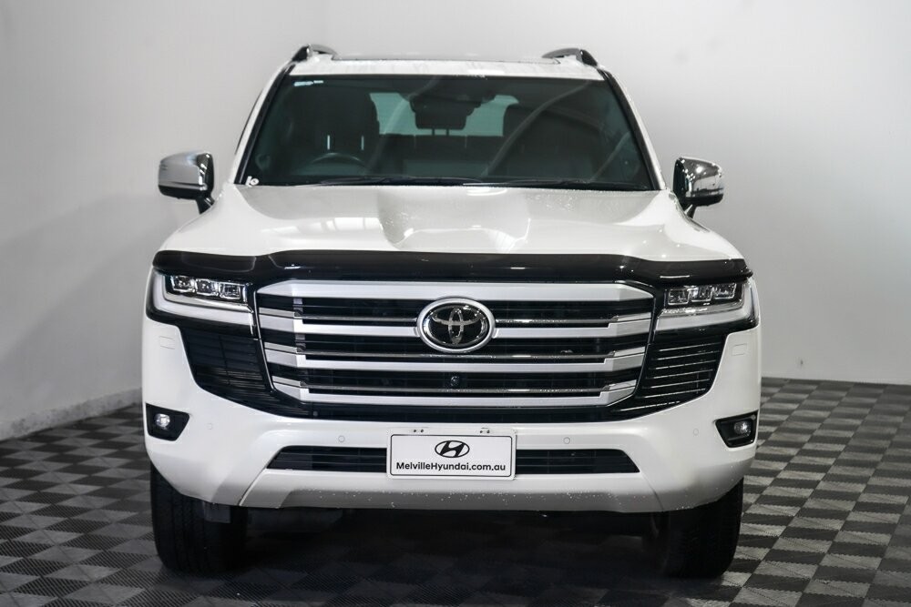 Toyota Landcruiser image 3