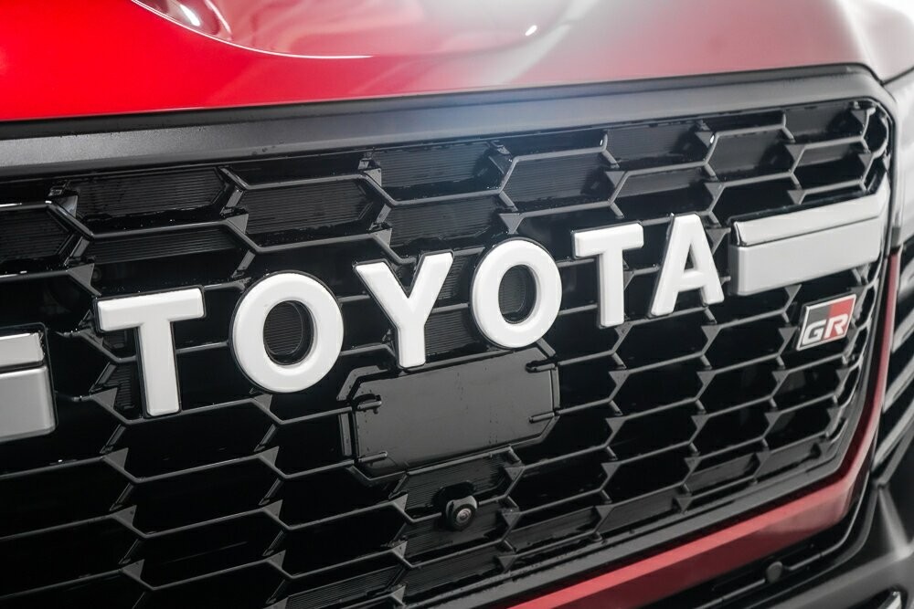 Toyota Landcruiser image 3