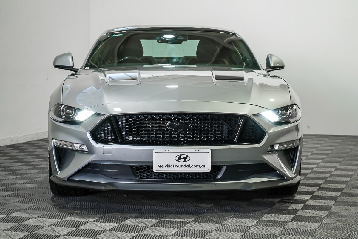 Ford Mustang image 3