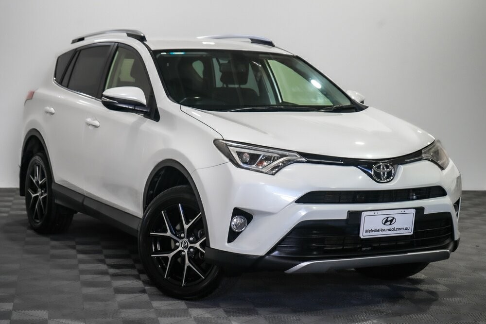 Toyota Rav4 image 1