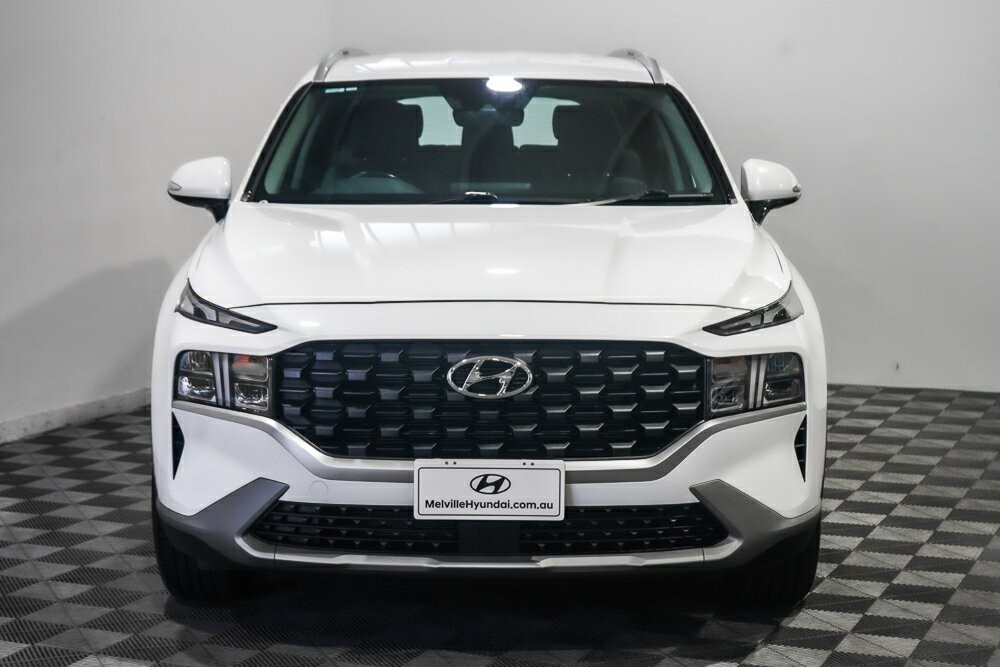 Hyundai Santa Fe image 3