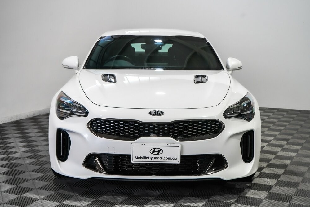 Kia Stinger image 3