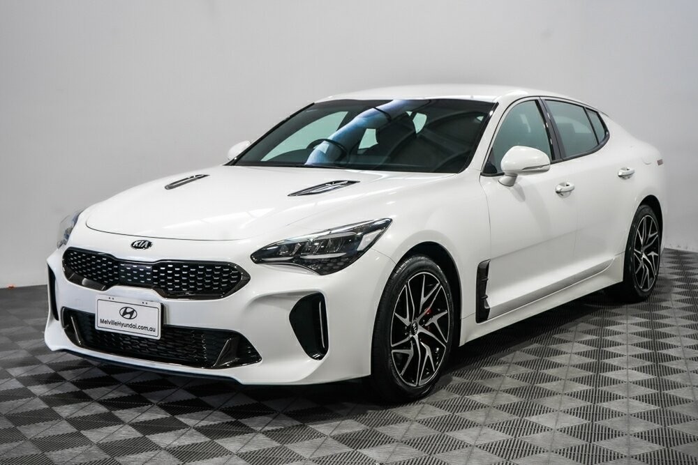 Kia Stinger image 4