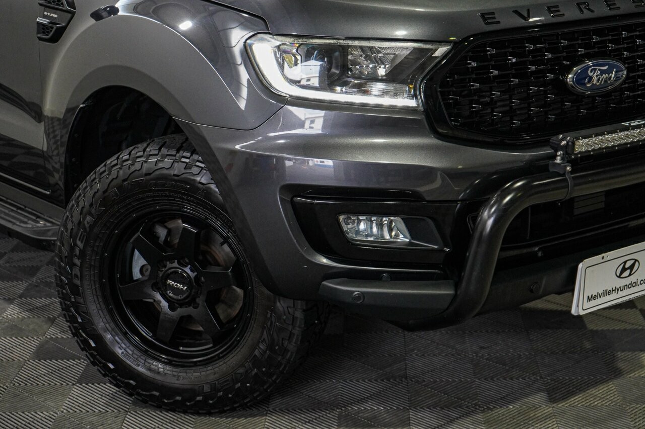 Ford Everest image 2