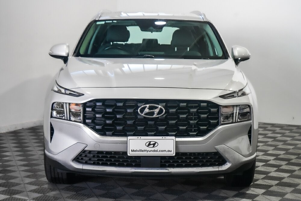 Hyundai Santa Fe image 3