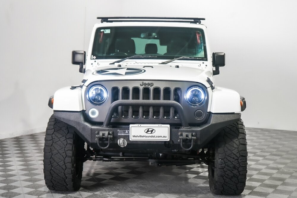 Jeep Wrangler image 3