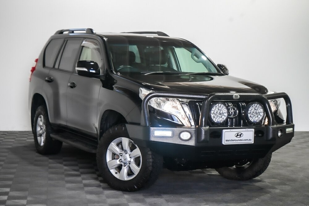 Toyota Landcruiser Prado image 1