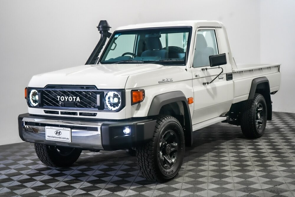 Toyota Landcruiser image 4