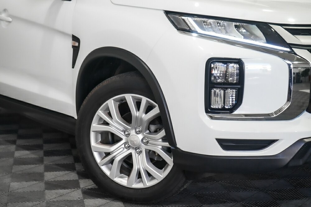 Mitsubishi Asx image 2