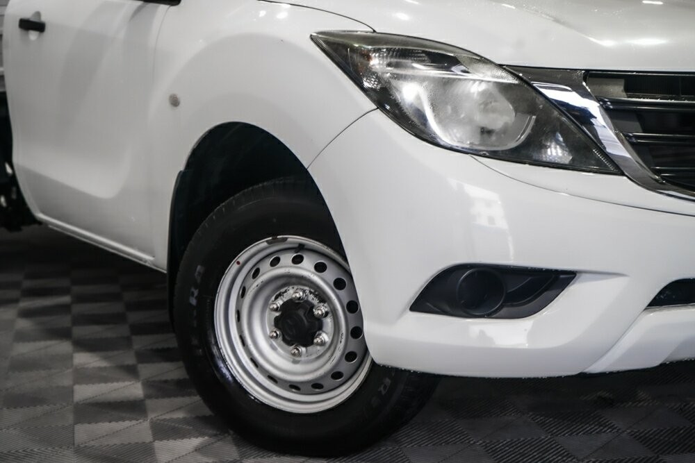Mazda Bt-50 image 2